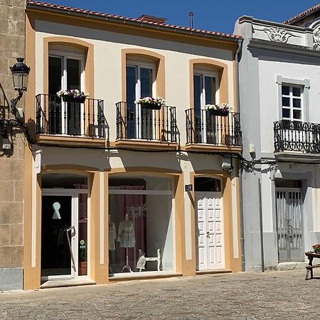 Apartamento Apartamento Noia Centro Derecha Exterior foto
